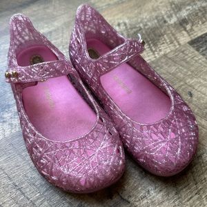 Mini Melissa Campana